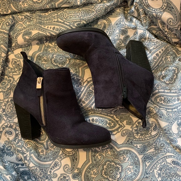 Call it Spring! booties - Picture 1 of 4